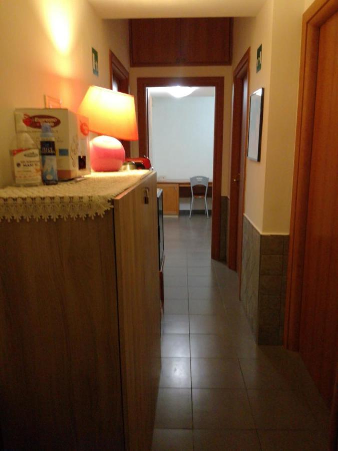 Roma Termini Tina Ya B&B Εξωτερικό φωτογραφία